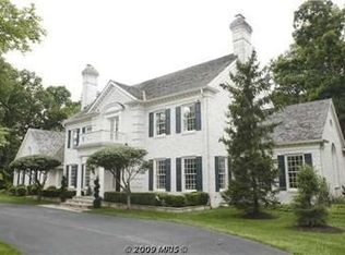 9851 Avenel Farm Dr, Rockville, MD 20854