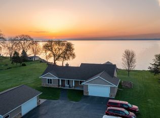 7878 S Us Highway 45, Oshkosh, WI 54902