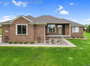 4955 Glover Rd, Almont, MI 48003
