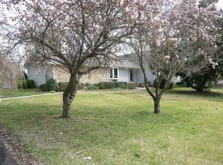 1788 Fletcher Rd, Estill Springs, TN 37330