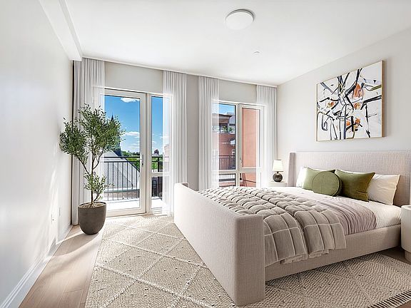 5th image of 222 16th St #5E