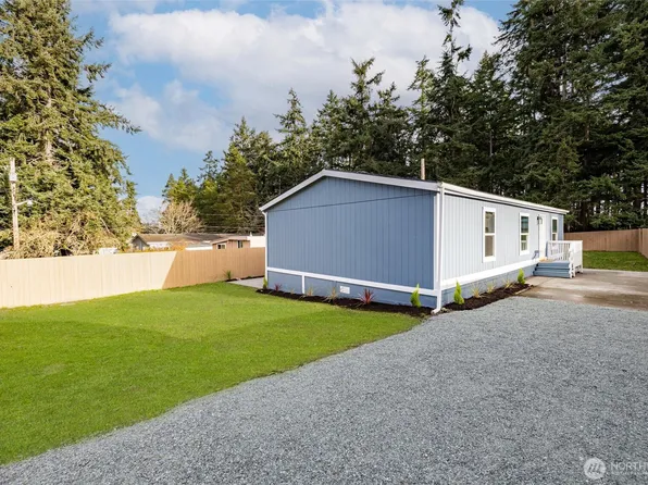 3234 Whitney Dr, Oak Harbor, WA 98277