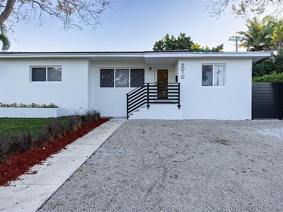 2nd image of 6070 SW 42nd St