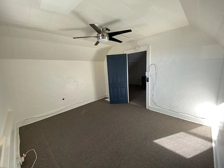 1157 S Emerson St — Photo 15
