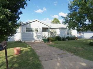 617 N Ford Ave, Stroud, OK 74079