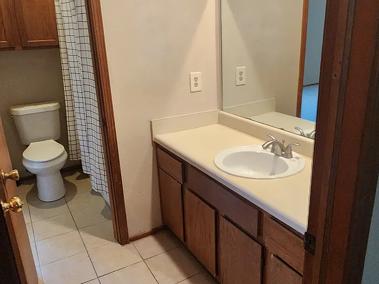 2324 Heatherfield Ln — Photo 15