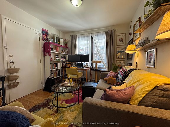 2nd image of 19 Lewis St #2