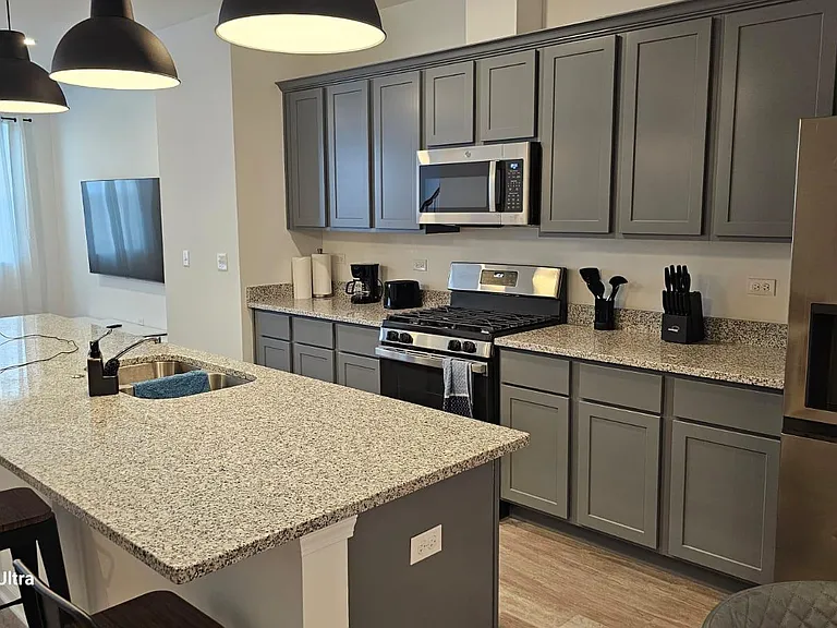 1542 Slade Way — Photo 12