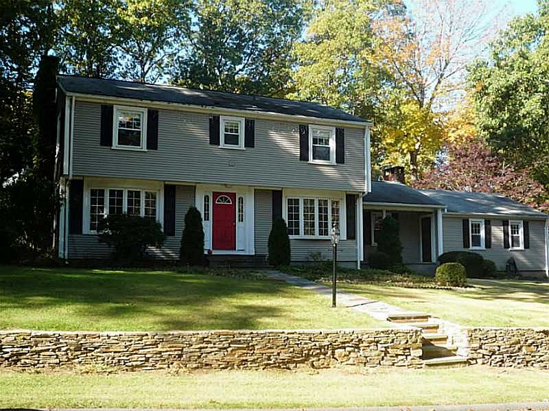 1st image of 41 Mayflower Dr