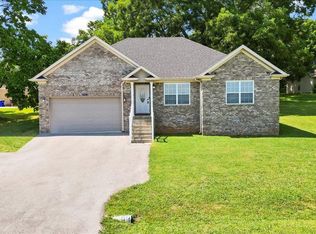 401 Stone Ln, Bowling Green, KY 42101