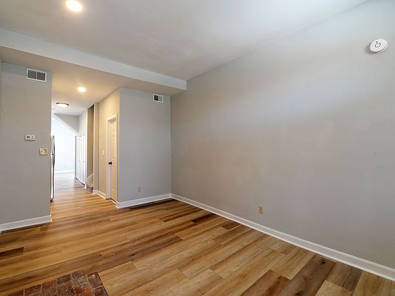 4th image of 2301-2305 S 10th St #2301-A