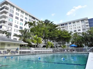 4350 Hillcrest Dr APT 606, Hollywood, FL 33021