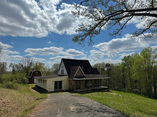 791 Blueberry Rdg, Olive Hill, KY 41164