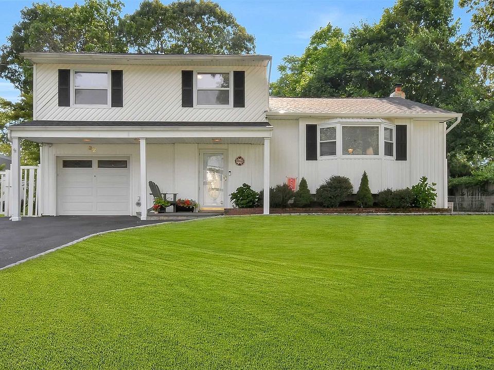 1st image of 32 Campo Ave