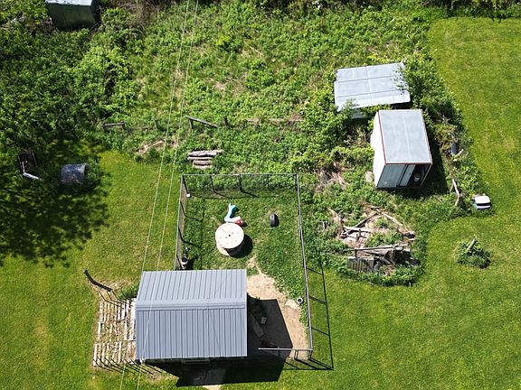 5th image of 747 County Road 801