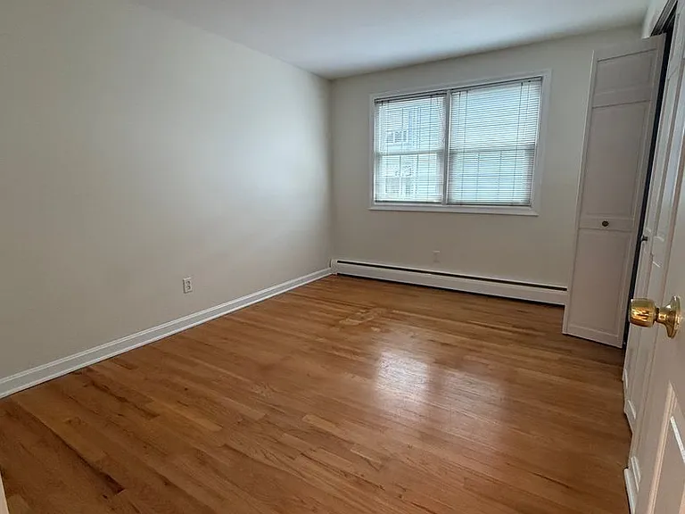 27 Janet Dr — Photo 12