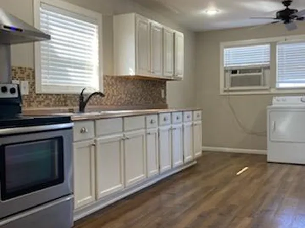 2015 Arbor Pl, San Antonio, TX 78207