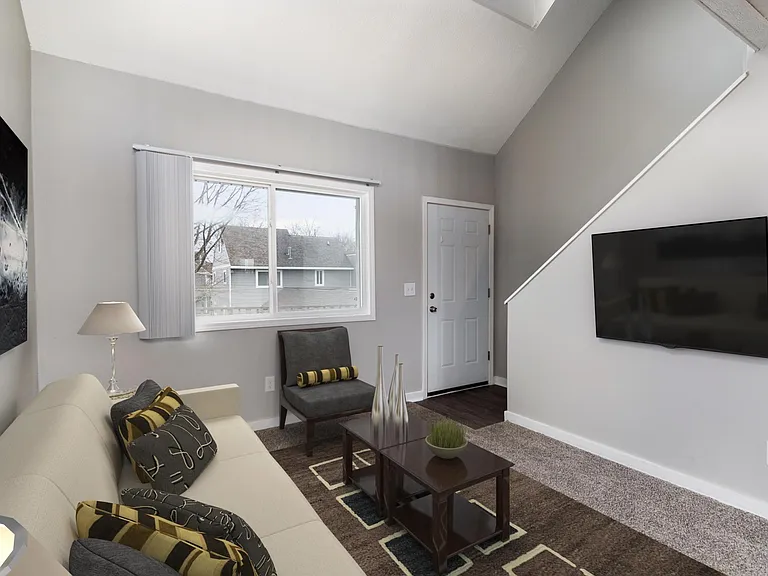 Bay Valley Harbor Apartments — Photo 7
