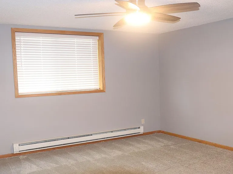 6380 7th St NE #1 — Photo 31