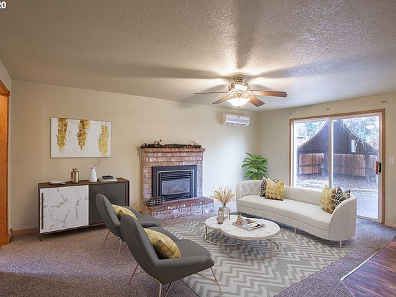 4th image of 209 E Parkside Ct