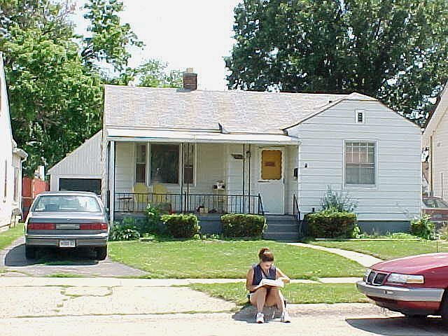 8064 Lozier