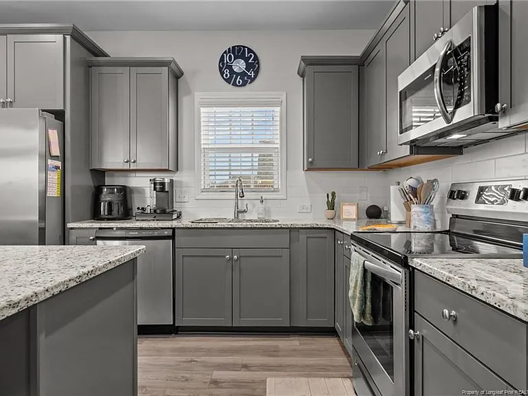 1660 Stackhouse Dr — Photo 19