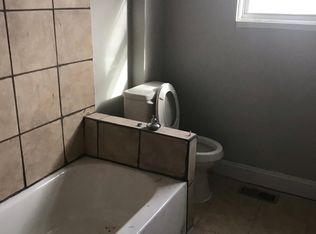 6824 Finch Pl, Philadelphia, PA 19142