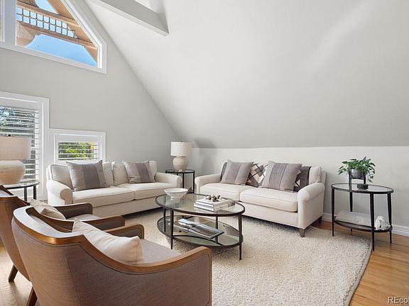 4th image of 1101 Gaylord Street #6