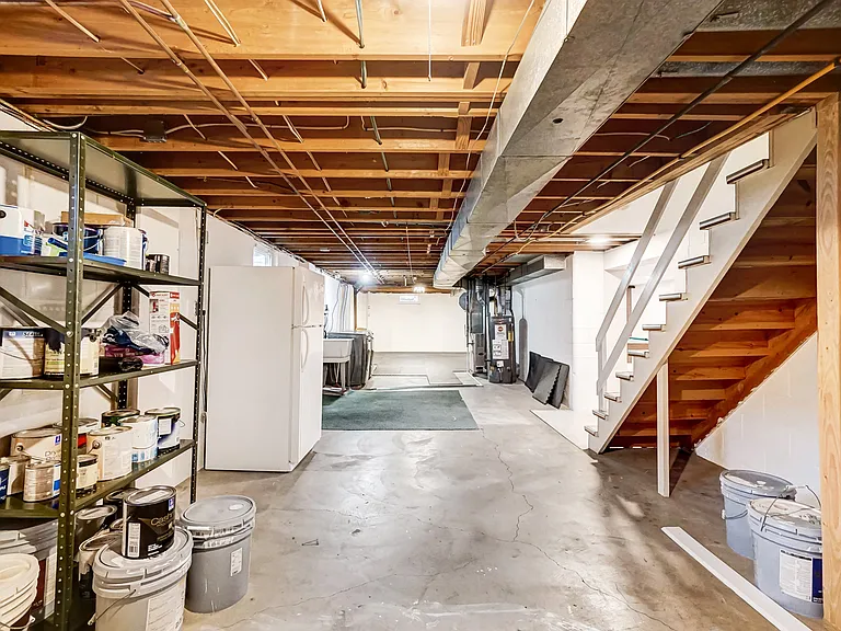 3592 Delamere Ave — Photo 31