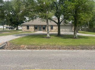 1086 E Tank Farm Rd, Lake charles, LA 70607