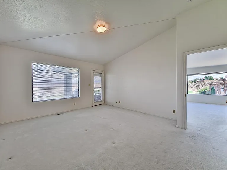 824 W Hampton Rd — Photo 16