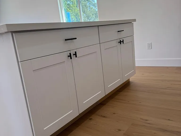 240 White Rd — Photo 8