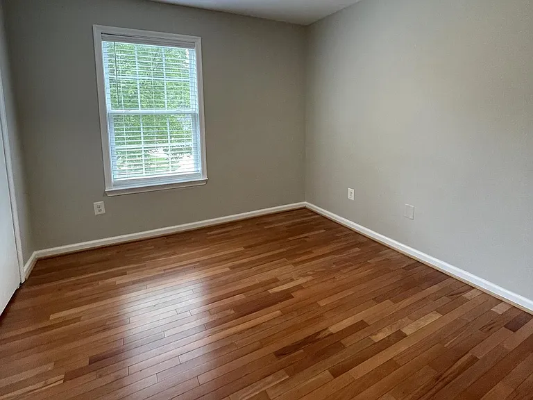 8607 Botley Dr — Photo 12