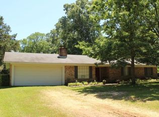 1131 Eight Mile Loop, Natchitoches, LA 71457