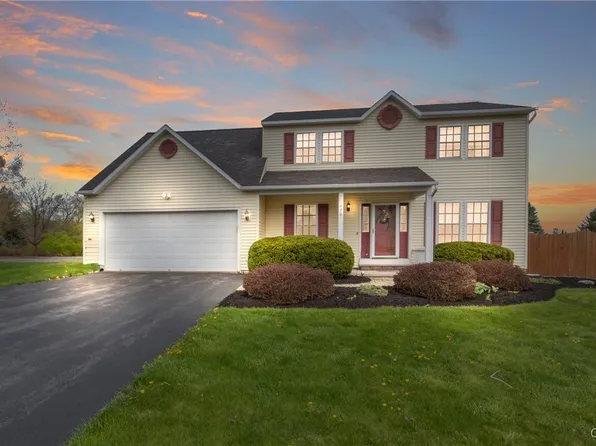 4781 Setting Sun Ter, Syracuse, NY 13215