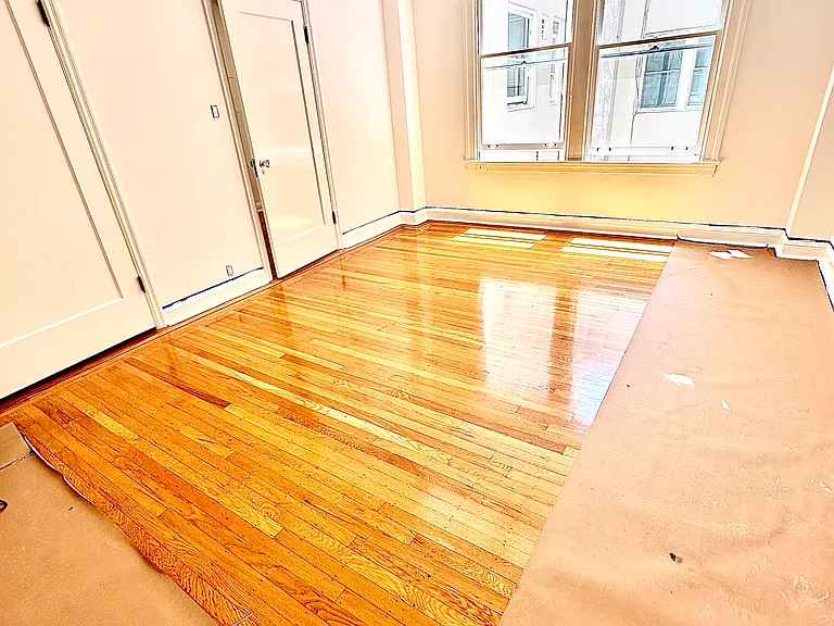 2280 Pacific Avenue Apartments — Photo 13