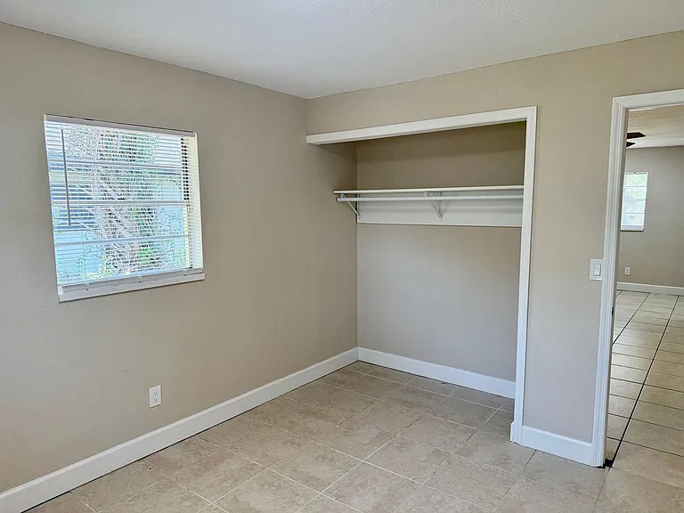 1819 E Fairbanks St — Photo 13