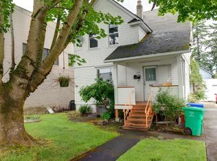 1725 SE Spokane St APT B, Portland, OR 97202