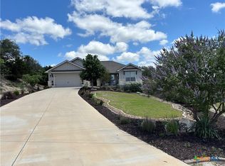 192 Yucca Dr, Canyon Lake, TX 78133