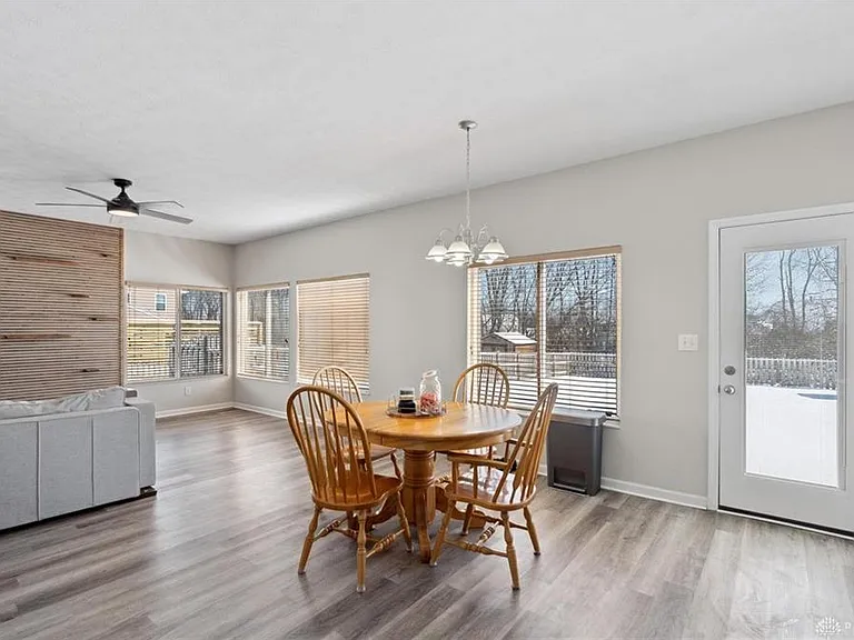 10086 N Cliff Swallow Ct — Photo 10