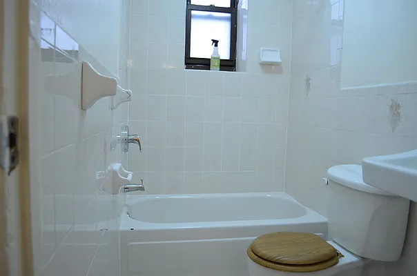 Rented by Brooklyn Landmark Real Estate | media 48