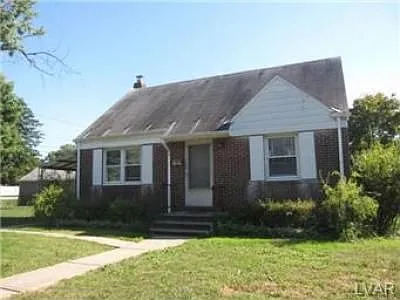 1106 Cumberland St photo 1