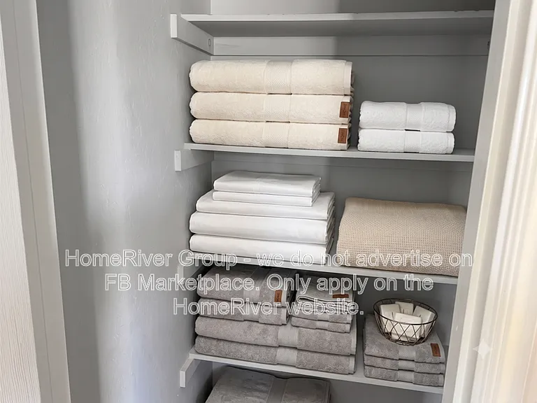 11137 SW 5th St — Photo 10