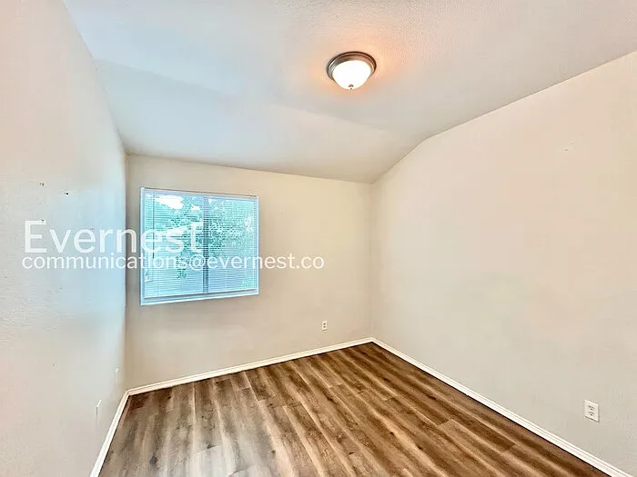 306 Ezekial Ave — Photo 12