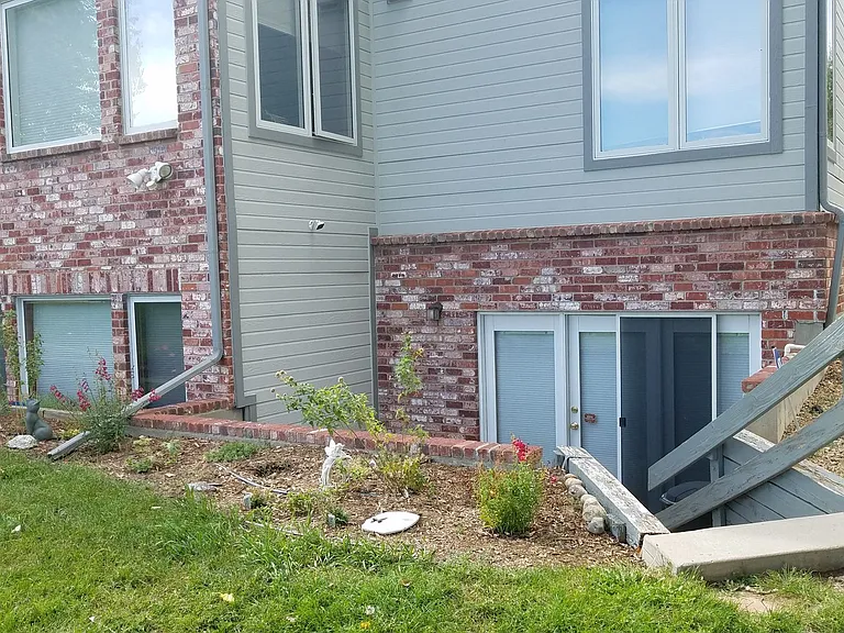 578 Brainard Cir #1 — Photo 1