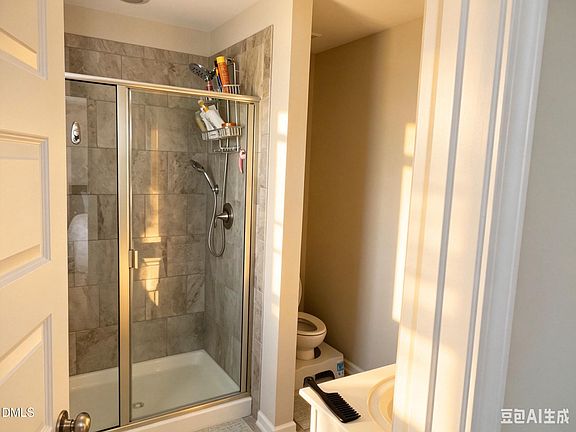 4th image of 928 Dalton Ridge Pl