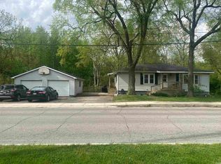 426 E 18th St, Rochester, IN 46975