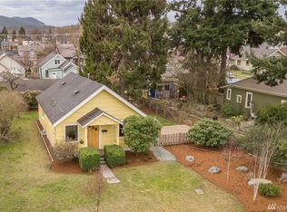 1315 14th St, Anacortes, WA 98221