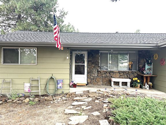 2nd image of 20240 Fairway Dr #20242