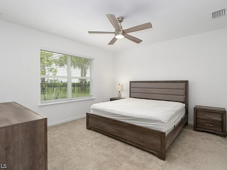 42428 Cascade Dr — Photo 12